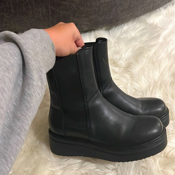 steve madden platform boots